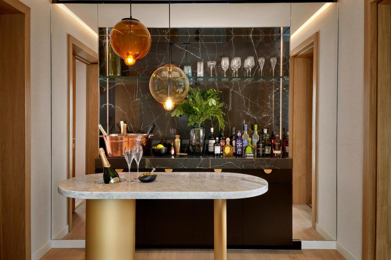 The Botree - Preferred Hotels And Resorts London Exterior foto The bar at the 100 East 53rd Street penthouse