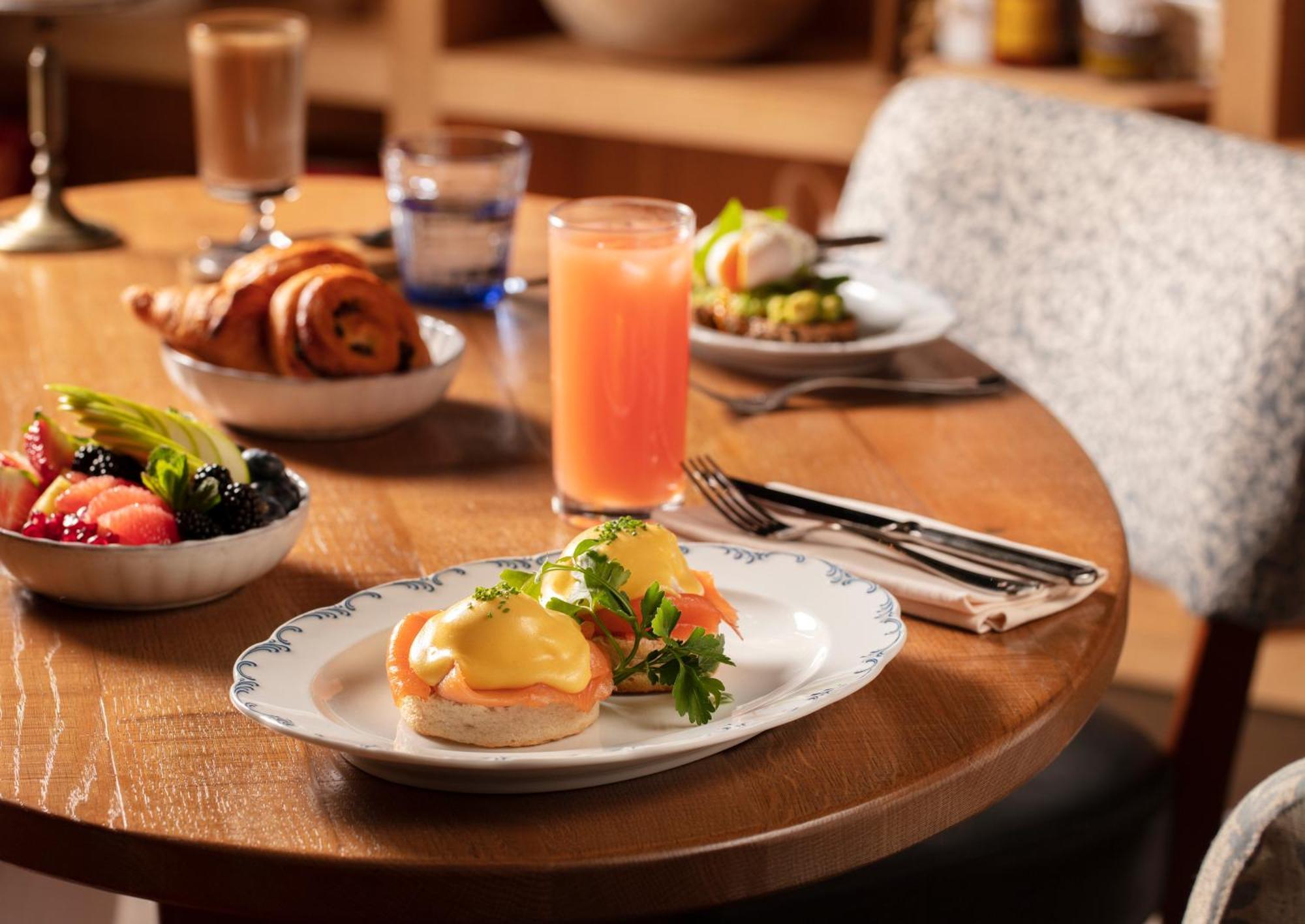 The Botree - Preferred Hotels And Resorts London Exterior foto A breakfast table